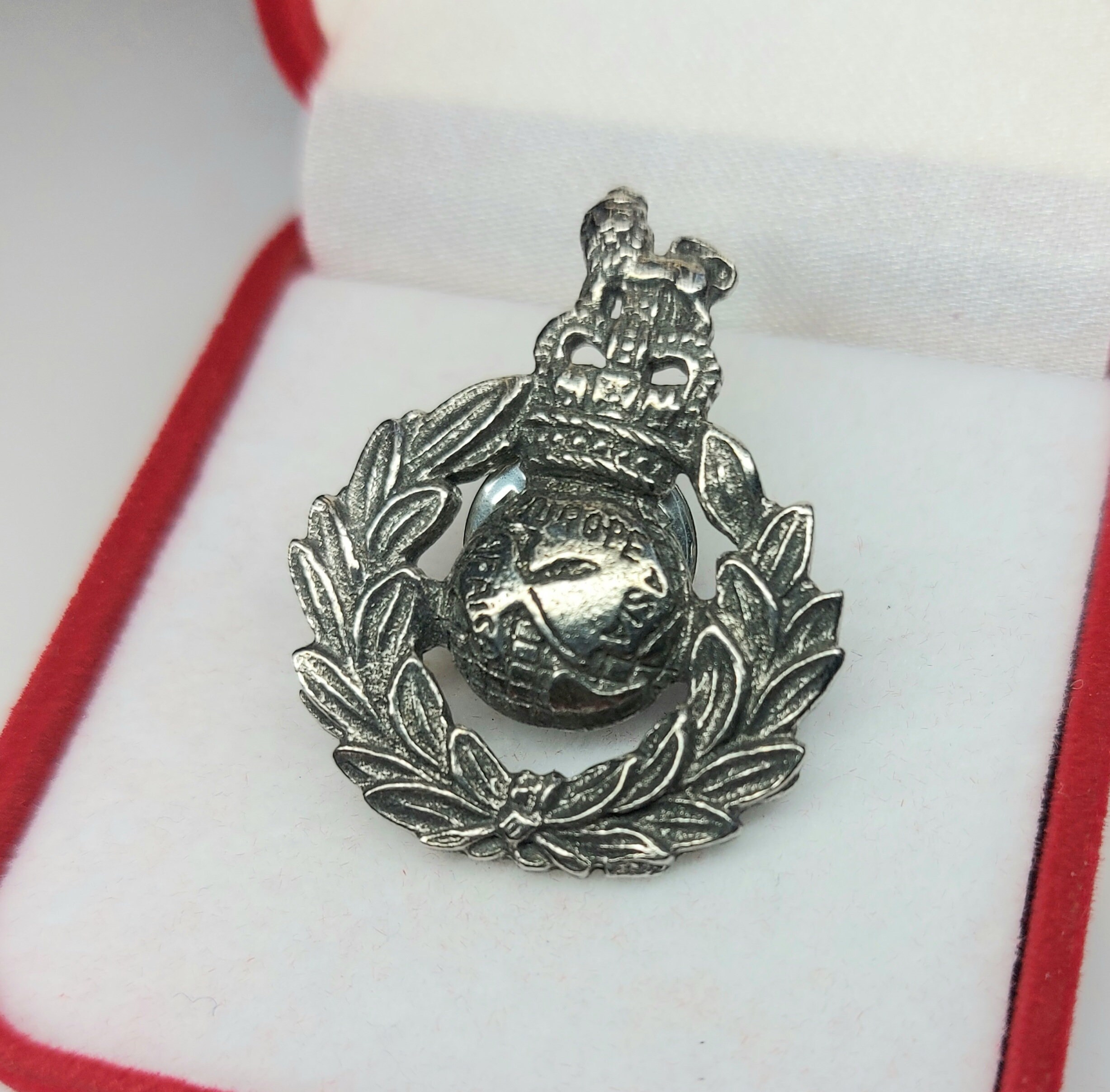 ROYAL MARINES Commando Cap Pewter Lapel Badge Tie Pin - Etsy