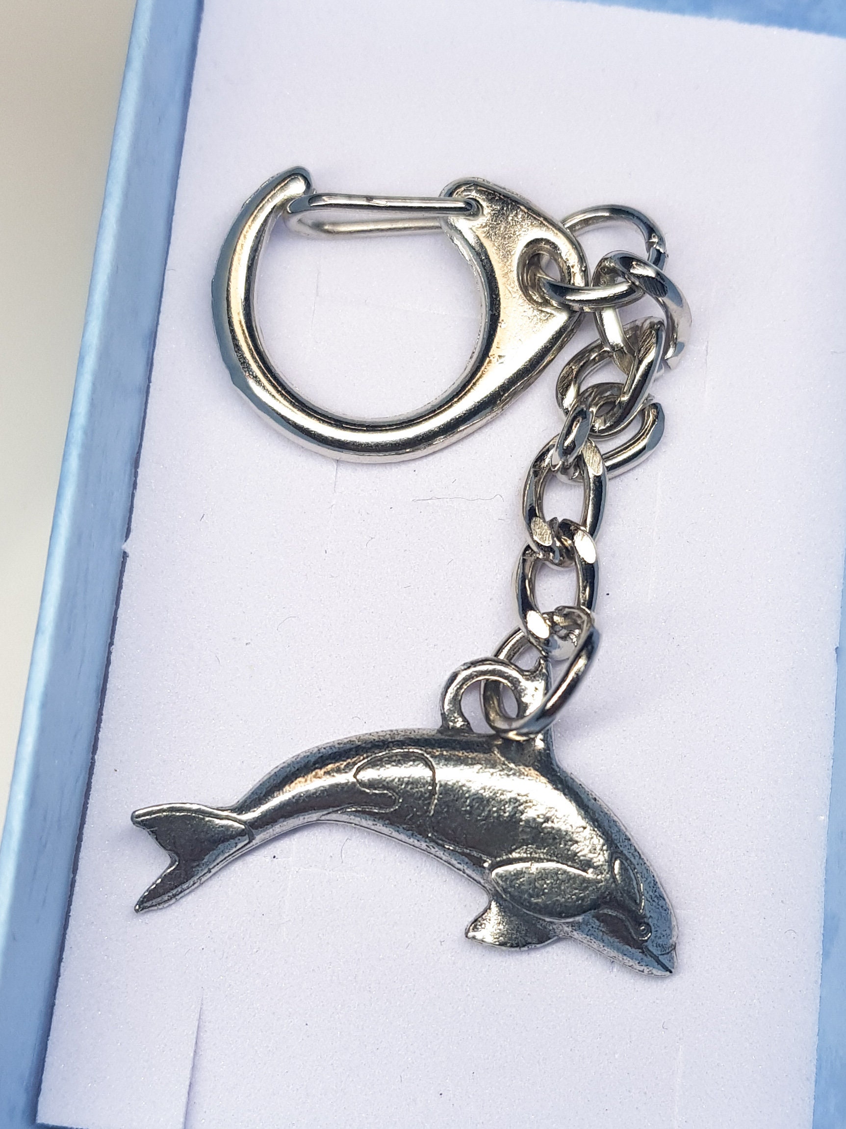 Orca Killer Whale KeyRing Hand Crafted Pewter Key Ring in pouch Gift Idea 40mm 