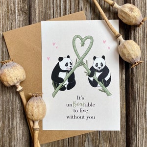 Postkarte Pandabären/ It's unbearable to live without you / lustiger Spruch/ Tiermotiv/ Valentinstag / DinA6 / Kraftpapier Umschlag
