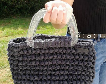 Handbag handheld woman / girl crocheted