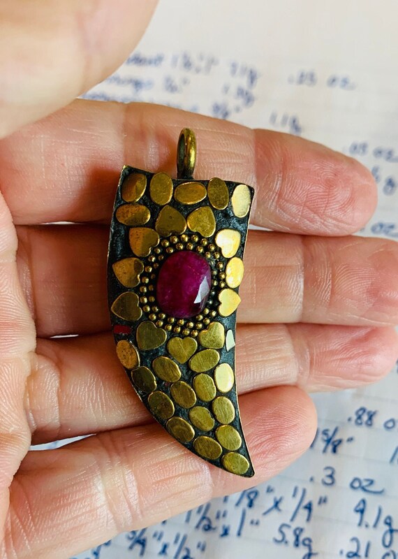 Vintage Brass and Dyed Jade Tooth/Claw Pendant - image 1