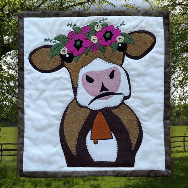 Brown Cow Quilt Pattern by Rachel's of Greenfield | Wall Hanging Quilt Patterns | Cow Craft | Instructions and Templates Included | 13"x15"