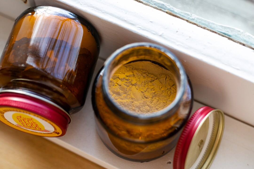 Dry Shampoo, Powder, Bentonite Clay, Arrowroot Powder, Essential Oils