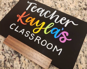 custom teacher desk sign, teacher appreciation gift, rainbow teacher sign, personalized teacher name plate, student teacher gift
