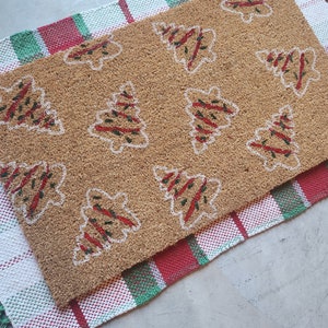 christmas tree cake doormat, christmas cookie doormat, white christmas doormat, gingerbread house doormat, gingerbread man doormat
