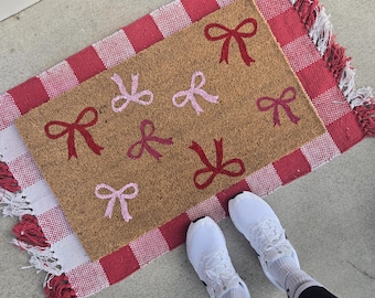 coquette valentines doormat, girly valentines doormat, girly valentines core doormat, hair bows aesthetic doormat, coquette girly, pink mat