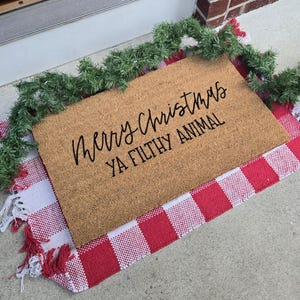 Merry christmas ya filthy animal doormat, farmhouse style christmas doormat, home alone funny doormat, merry christmas doormat