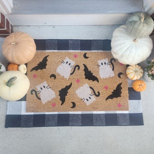 cat ghostie doormat,cat halloween doormat, feline spooky doormat, cat lover spooky doormat, its fricking bats, cute ghost doormat