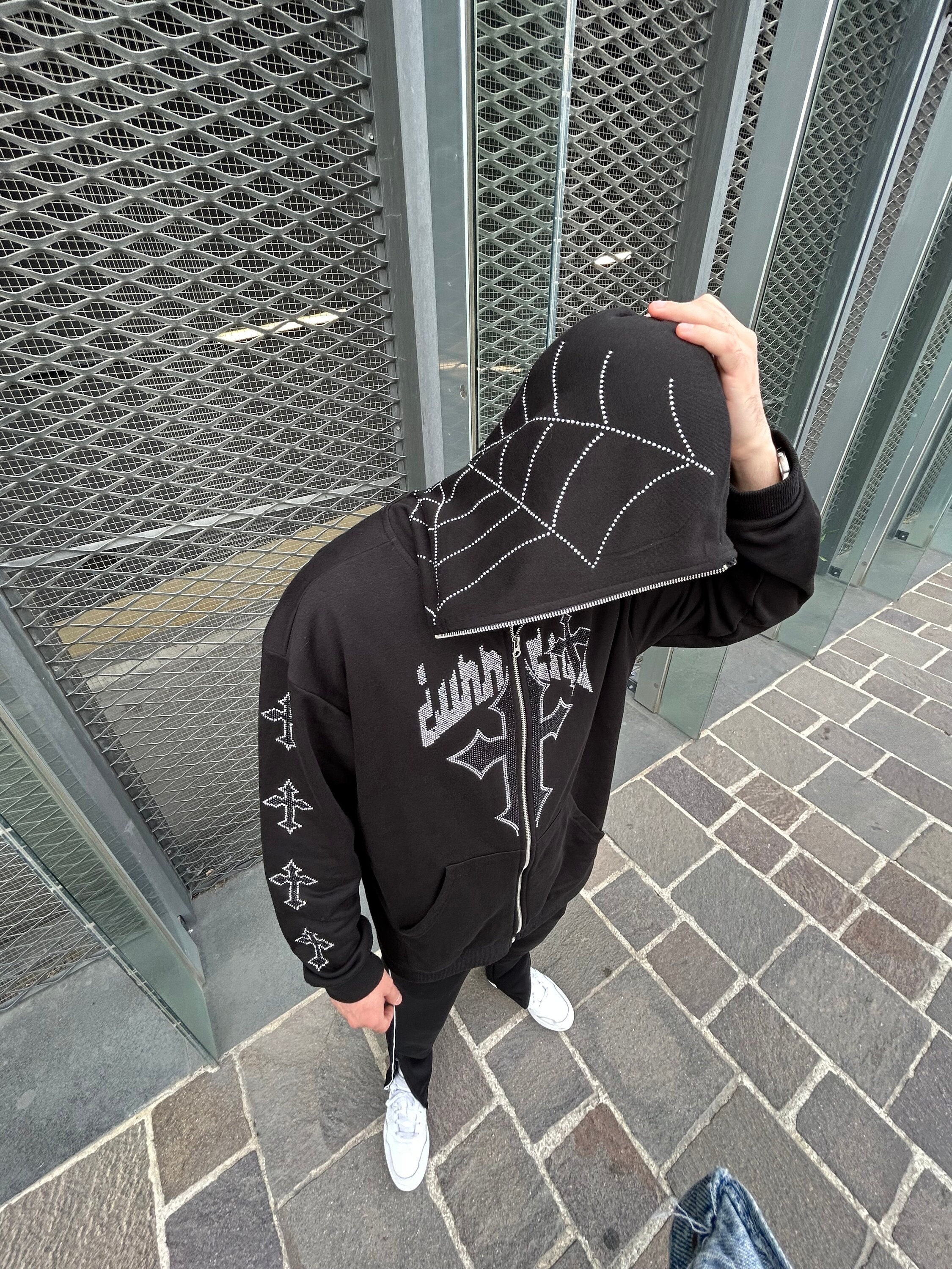 新品未使用White Rhinestone Cross Zip Up XL-