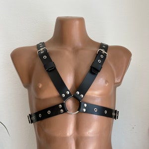 Bondages en cuir pour hommes, harnais pour hommes, harnais fétiche pour dominatrice, harnais gay, harnais sexy pour homme, cuir naturel