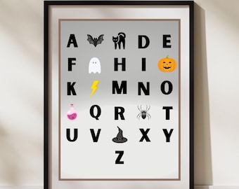 Peut inclure: Une affiche encadrée noire avec un fond blanc et des lettres noires épellant l'alphabet. Chaque lettre est associée à une image sur le thème d'Halloween, comme une chauve-souris, un fantôme, une citrouille, un éclair, une araignée, un chapeau de sorcière et une fiole de potion.