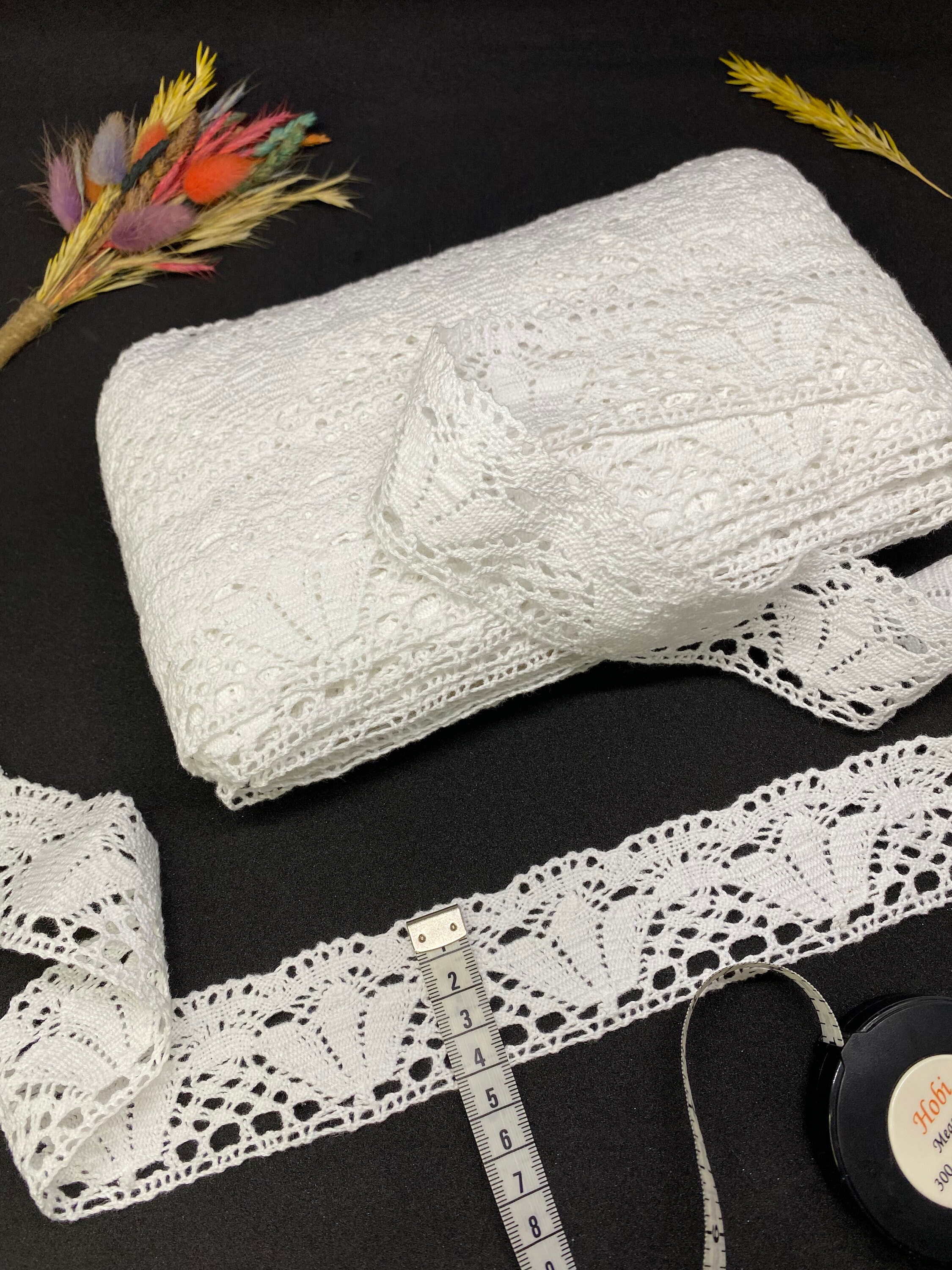 épine lace cotton panier White Floral Cotton Lace Trim: Scalloped Edge Venice Lace (40mm