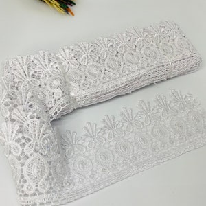 Lace trim 9 yard/70mm,White Venice Lace Trim ,guipure lace trimming, Wide guipur, Venica lace,Bridal lace,floral lace, width-2.75 inches