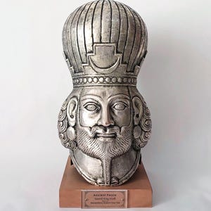 Sasanian King Shapur II Bust: Ancient Persian Art Replica, Historical Home Decor/Gift