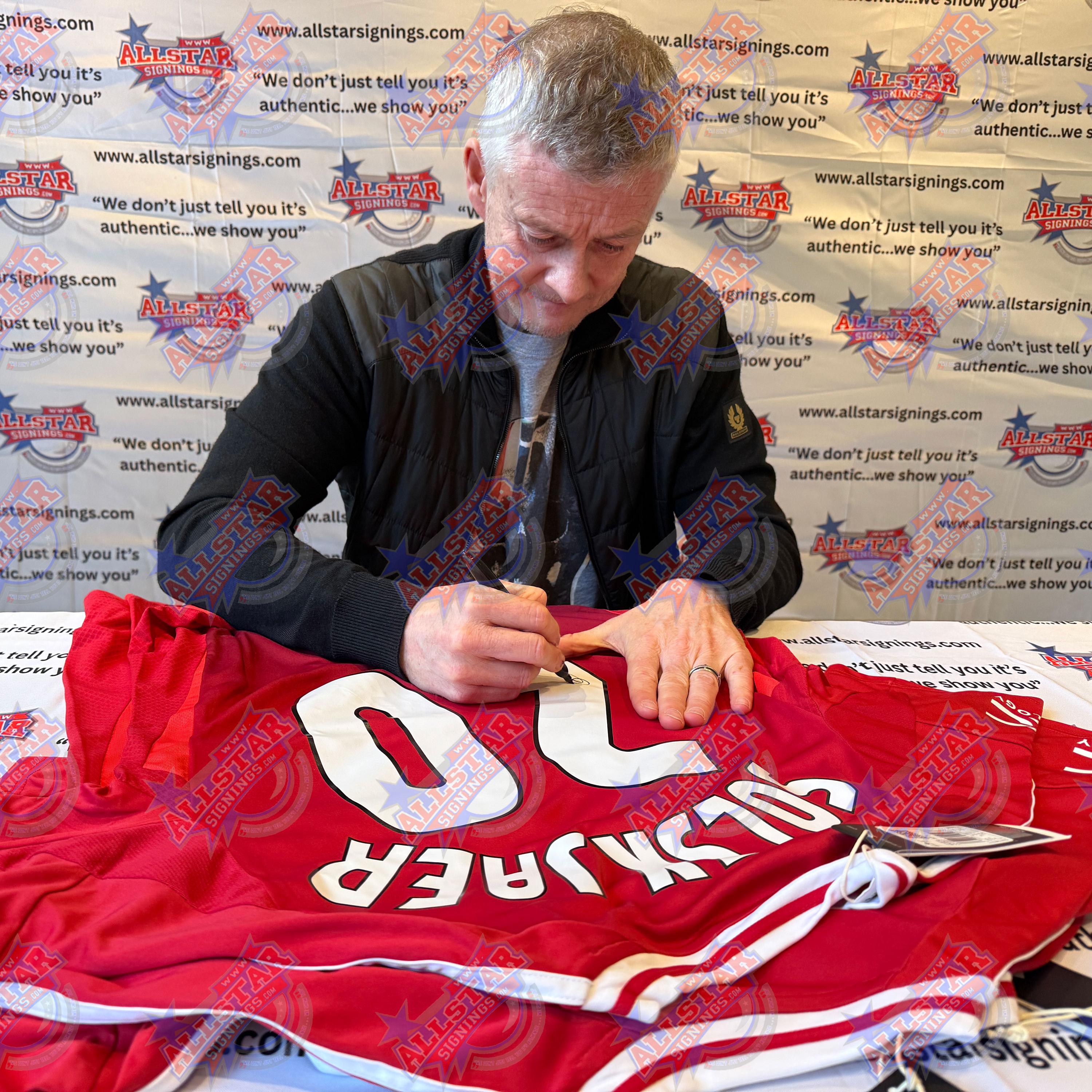 Framed Teddy Sheringham Signed Manchester United Shirt 1999 Treble Modern New