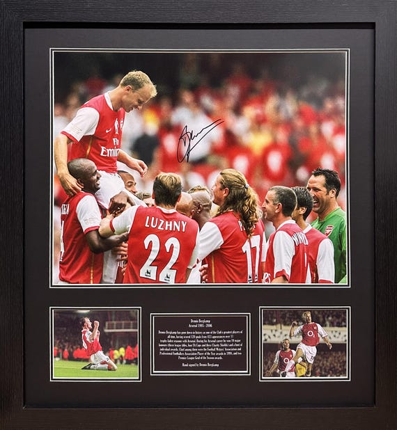 1 966 The Dennis Bergkamp Photos et images haute résolution - Getty Images