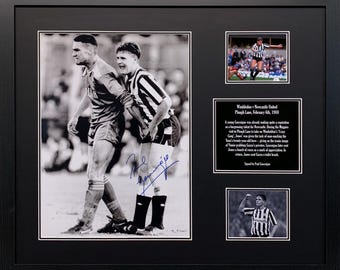 Paul Gascoigne Signed and Framed Newcastle United photograph with COA & photo proof