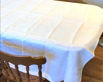 Vintage White Rose Pattern Square Tablecloth Floral Damask Dining Decor