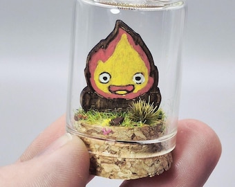 Mini Calcifer Diorama under a glass dome, Studio Ghibli decoration, kawaii decor, gift idea for Ghibli fans