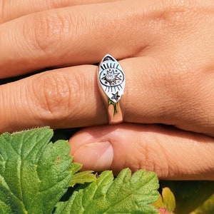 Moon Sun Silver Signet Ring, Sterling Silver Signet Ring, Ring with Zirconia, Star Ring, Moon Ring, Sun Ring