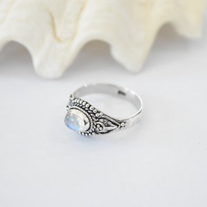 Mondstein Silber Ring, Sterling Silber Ring, Boho Ring, Edelstein Ring, Kristall Ring