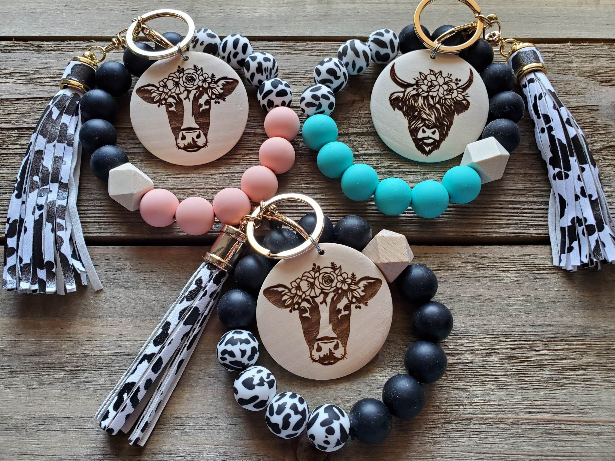 Lemua Highland Cow Wristlet Keychain Highland Cow Gifts for Women Girls