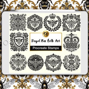 Puede incluir: Una pantalla de tableta digital que muestra 50 sellos Procreate de arte popular Royal Bee en blanco y negro. La pantalla presenta varios diseños intrincados de abejas, coronas, motivos florales y patrones geométricos en una cuadrícula.