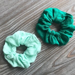 Two Linen Hair Scrunchies in Mint Emerald Green color, Classic hair tie care, Green accessories, Eco friendly