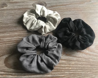 Set linnen scrunchies: zwart, grijs en natuurlijke haarelastiekjes