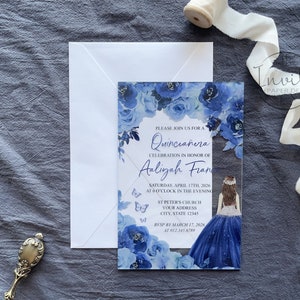Invitación de quinceañera floral azul marino, invitaciones acrílicas personalizadas para XV Anos/Sweet Sixteen Birthday {Vista previa gratuita disponible}
