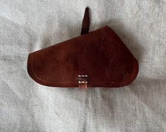 Leather lock cover / cow knee, hand stitched with linen