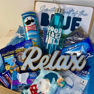 Blue box for boyfriend sales