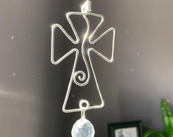 Wire Art Cross Sun Catcher: Rainbow Prism Window Decor