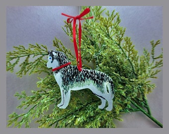 Siberian Husky Ornament/Magnet, Personalized Gift, Dog Christmas Decor, Pet Portrait, Hand Painted Decor, Dog Lover's Gift, Dog Mom's Gift