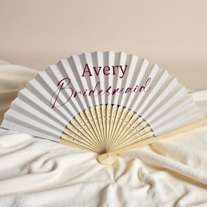 Personalized Sandalwood Hand Fans: Elegant Wedding Favors