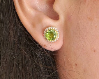 Dainty Peridot Silver Earring - Natural Green Gemstone Studs