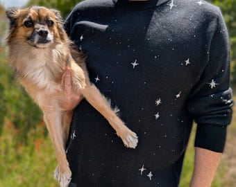 Pixel Stars Knitted Sweater: Retro Sci-Fi Space Crew Neck Galaxy Vintage