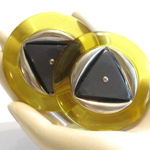 Apple Juice Bakelite Button Pair, Set of 2, Big Bakelite Buttons, Huge Buttons, Apple Juice Buttons, Mod Mid-Century Inset Triangle Buttons