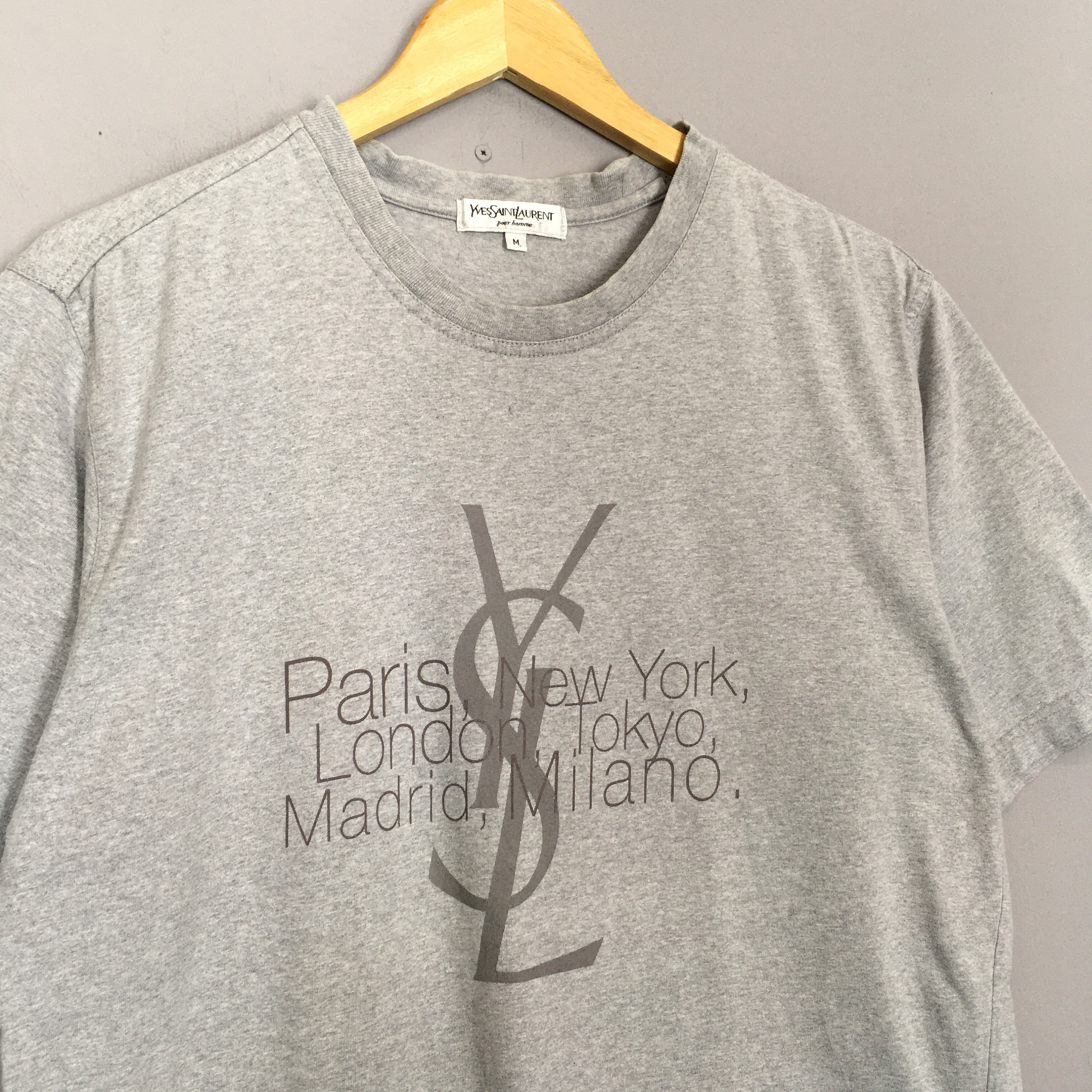 Vintage 90's YSL Yves Saint Laurent Gray T Shirt Medium Ysl Vintage 90's YSL Yves Saint Laurent Gray T Shirt Medium Ysl