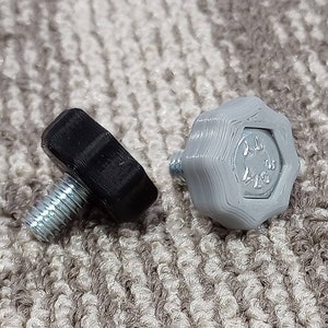 Screw for tubie hang™ infinity pump