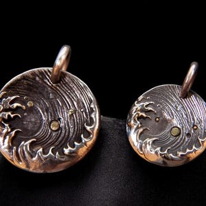 The Great Wave off Kanagawa | Silver and 18K gold pendant | Artist Hokusai | The Great wave charm necklace | Japanese wave charm unisex