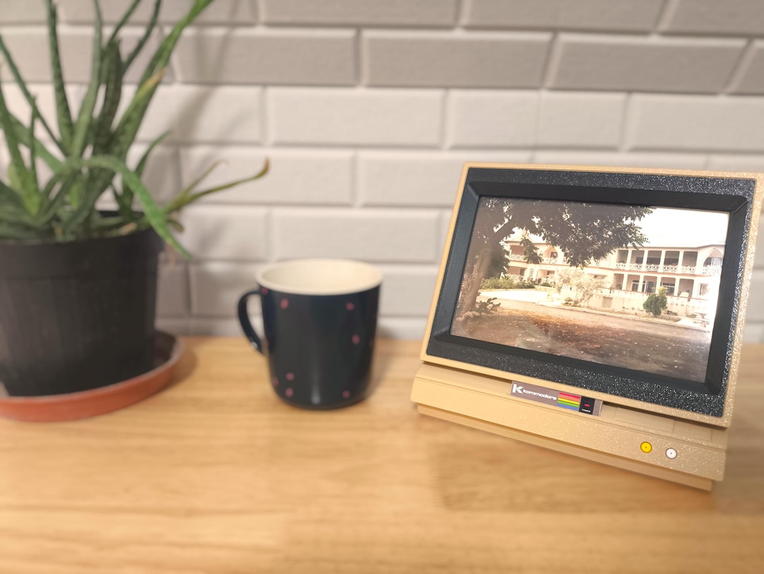 Old Rectangular Computer Monitor Frame Commodore Monitor Picture Frame 4x6 – Retro Computer Photo Frame, Gamer ...