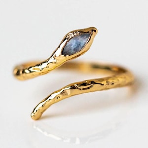 14K Solid Gold Natural Labradorite Gemstone Eyes Snake Ring Animal Lover Gift Delicate Women Serpent Ring Jewelry Handmade Gift For Love