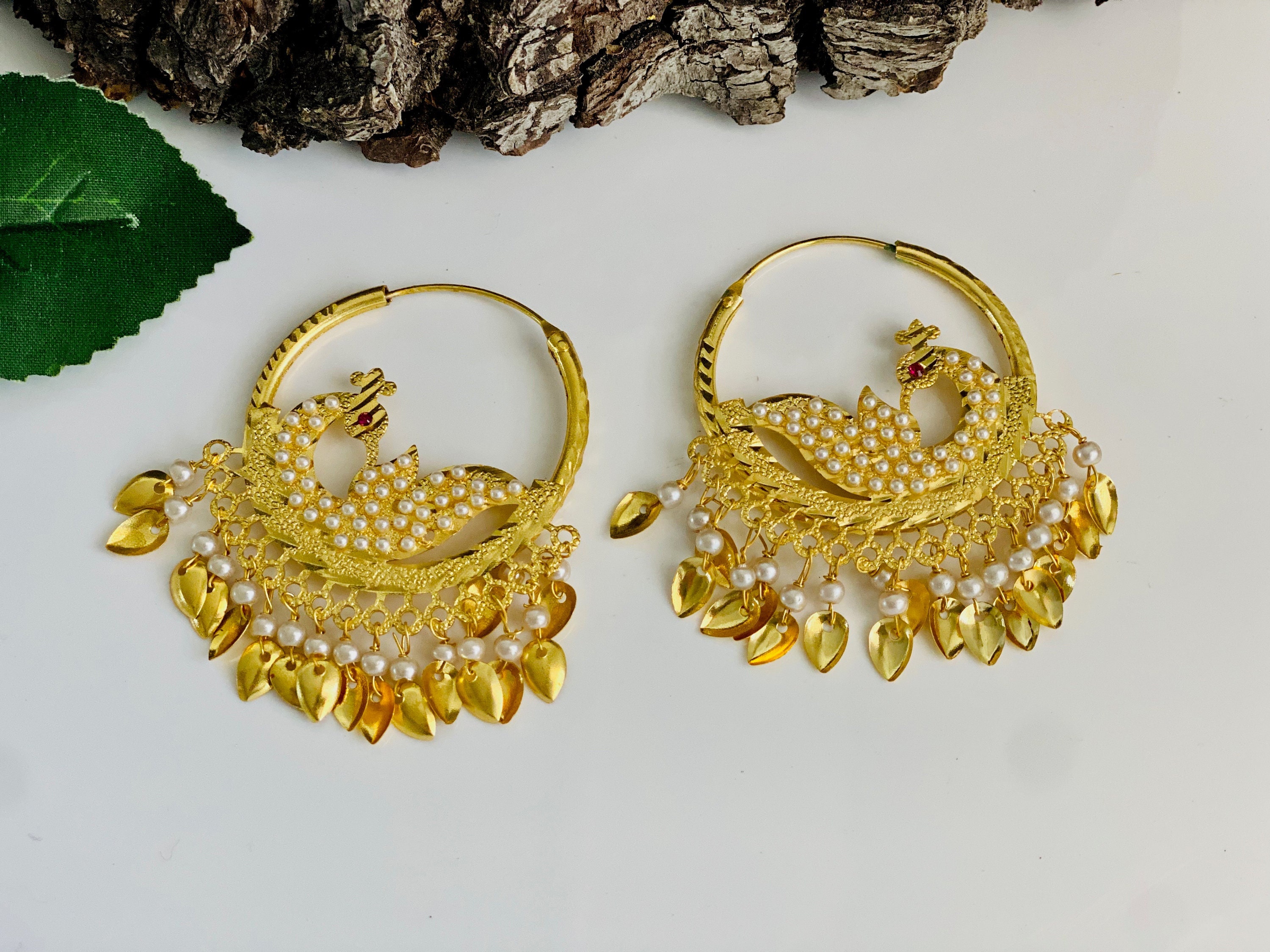Gold Finished Pearl Kundan Jhumki Earrings by PTJ – Punjabi Traditional  Jewellery