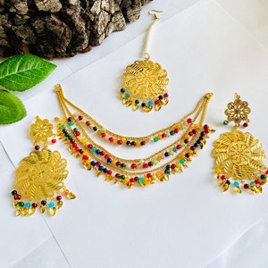 Traditional Punjabi 3 Layered Gold Multicolor Pippal Patti Necklace Earrings Tikka Set/Patra Jewelry/Indian Statement jewelry/Jaggo Jewelry