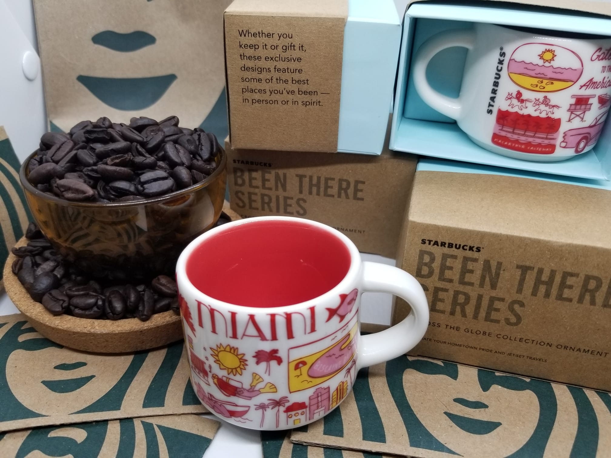 スターバックス ビーンゼアシリーズ マイアミオーナメント 2