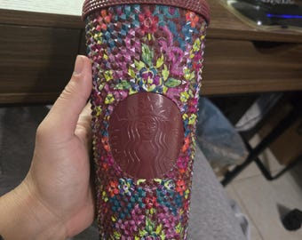 Starbucks  Rose and Flowers Studded 24 oz limited edition
