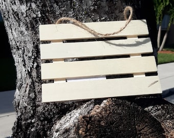 Wooden Fence Shape with string ideal for arts and crafts
