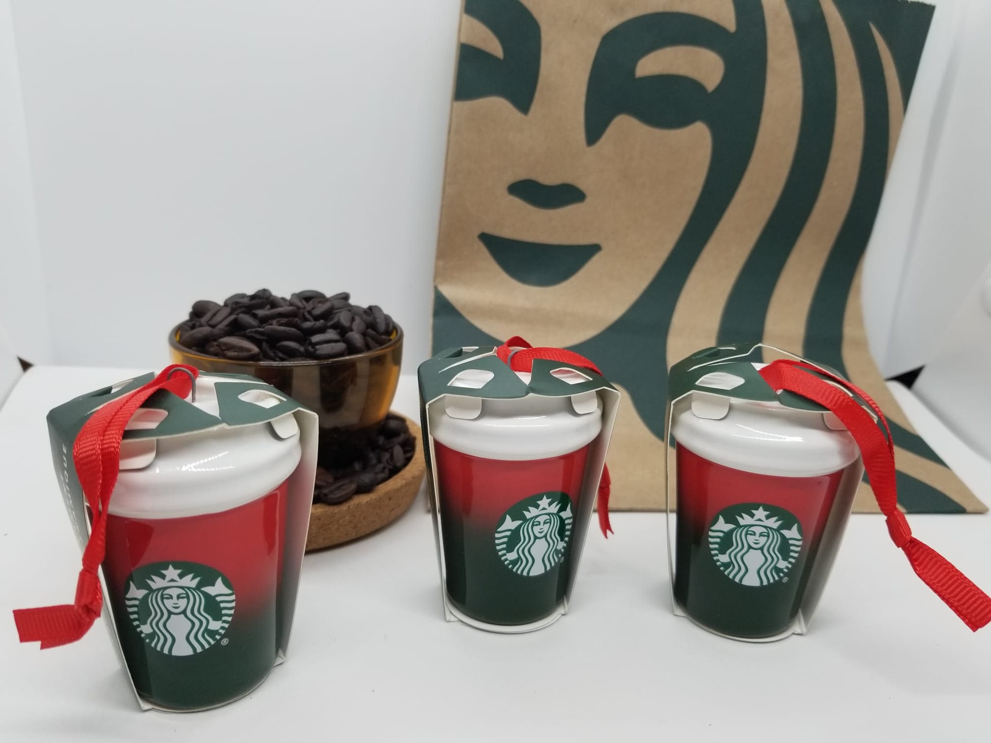  Starbucks Holiday Ornament 2015 Mini Clear Travel Cup with  Green Straw: Home & Kitchen