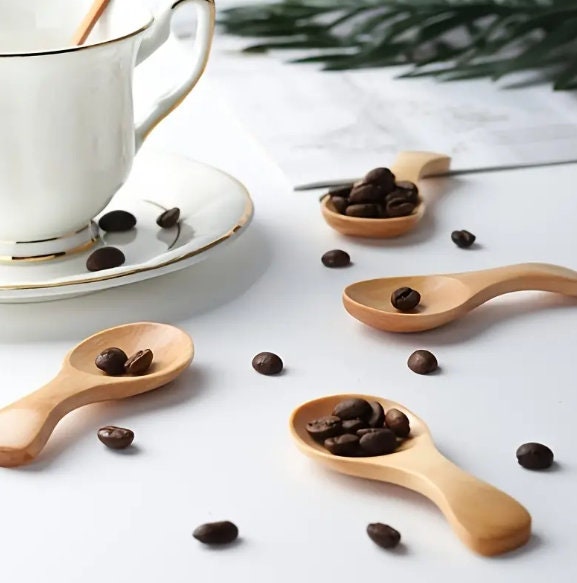 5pcs Mini Wooden Spoon Kitchen Spice color LIGHT CREAM